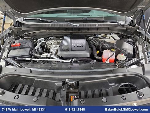 Used 2024 Chevrolet Suburban RST w/ Luxury Package image 29