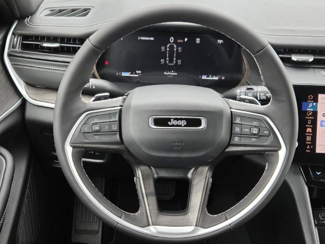 New 2026 Jeep Grand Cherokee L Limited AWD/4WD image 19
