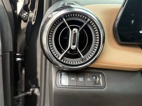 Used 2026 Chevrolet Equinox ACTIV w/ Safety and Technology Package image 18