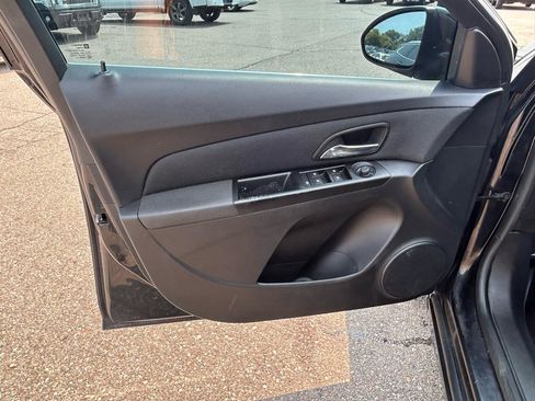 Used 2014 Chevrolet Cruze LT FWD image 14