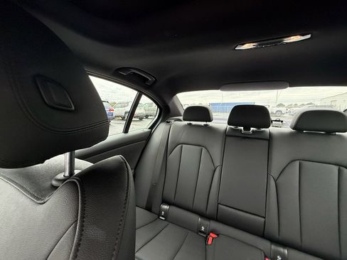 Used 2021 BMW 330i Sedan w/ Convenience Package image 28