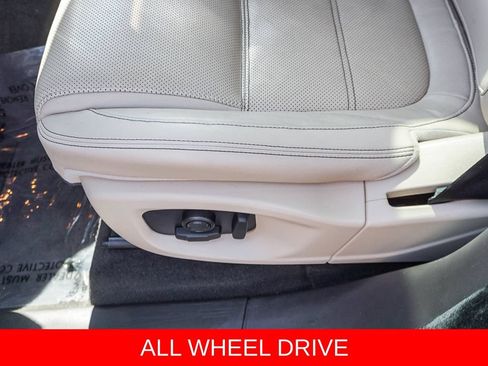 Used 2018 Jaguar F-PACE Prestige AWD/4WD image 19