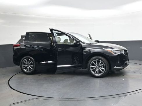 Used 2023 Acura RDX w/ Technology Package image 41