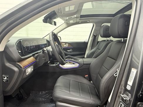 Used 2025 Mercedes-Benz GLE 350 4MATIC image 16