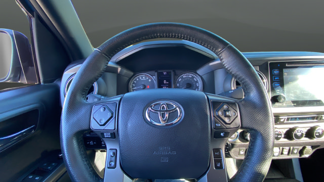 Used 2018 Toyota Tacoma TRD Pro AWD/4WD image 15