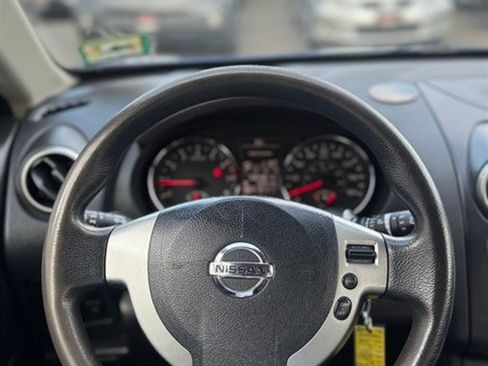 Used 2011 Nissan Rogue S AWD/4WD image 23