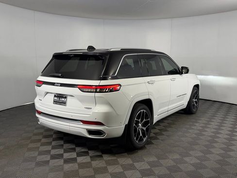 Certified 2023 Jeep Grand Cherokee Summit AWD/4WD image 7