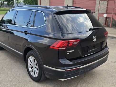 Used 2018 Volkswagen Tiguan SEL image 6
