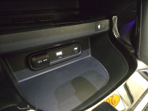 Used 2024 Kia Seltos SX image 27