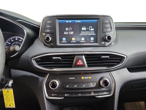 Used 2020 Hyundai Santa Fe SE AWD/4WD image 15