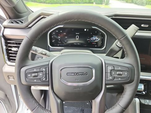 New 2026 GMC Sierra 3500 Denali Ultimate AWD/4WD image 23
