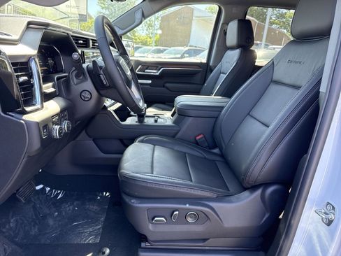 New 2026 GMC Sierra 1500 Denali w/ Denali Reserve Package AWD/4WD image 10