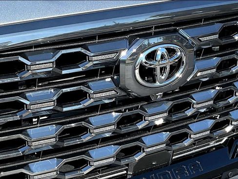 Used 2025 Toyota Tundra Platinum image 29