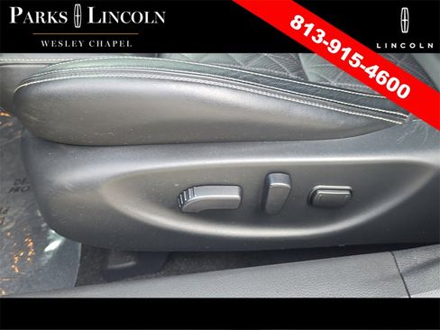 Used 2017 Nissan Maxima Platinum image 18