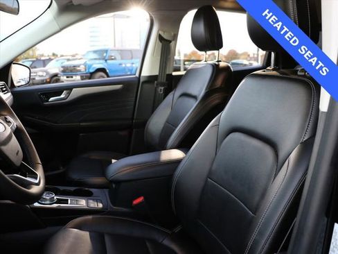 Used 2022 Ford Escape SEL image 6