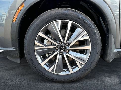 Used 2026 INFINITI QX60 Luxe w/ Cargo Package image 9