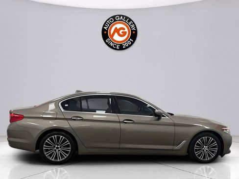 Used 2018 BMW 540i xDrive image 8