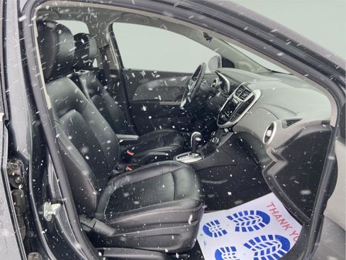 Used 2019 Chevrolet Sonic Premier image 20
