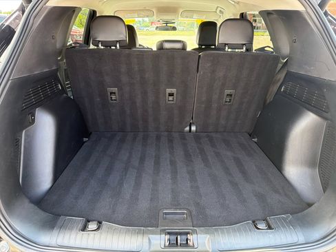 Used 2022 Ford Escape SEL FWD image 24
