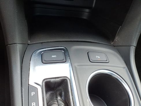 Certified 2024 Chevrolet Equinox LT AWD/4WD image 10