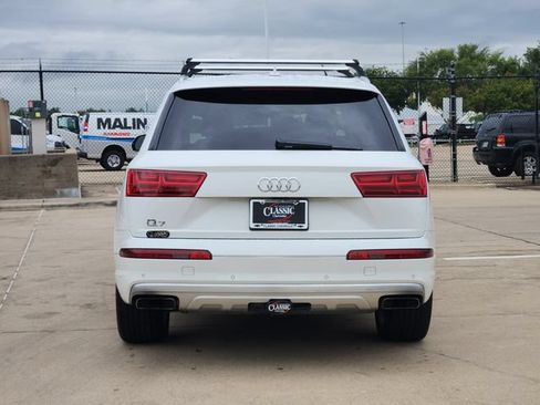 Used 2019 Audi Q7 3.0T Prestige w/ Prestige Package AWD/4WD image 13