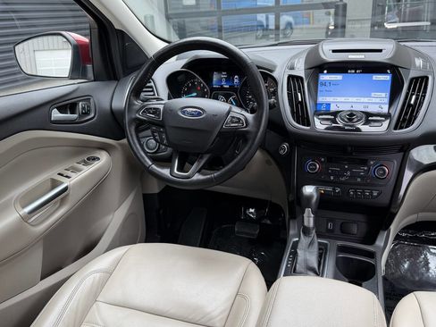 Used 2017 Ford Escape Titanium w/ Equipment Group 301A AWD/4WD image 23