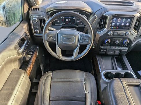 Used 2022 GMC Sierra 1500 Denali image 16