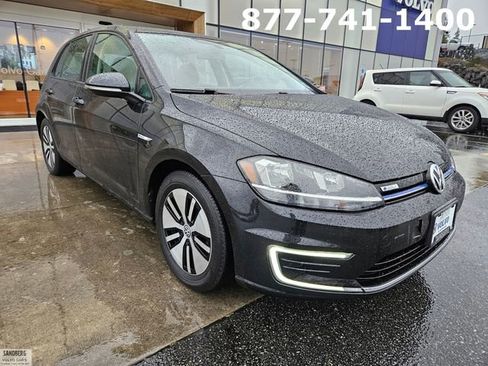 Used 2019 Volkswagen e-Golf SE w/ Driver Assistance Package image 3