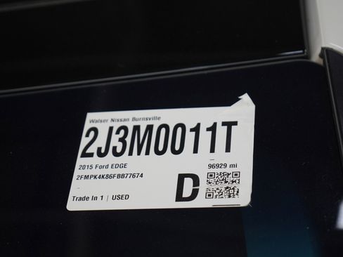 Used 2015 Ford Edge Titanium w/ Equipment Group 302A AWD/4WD image 31