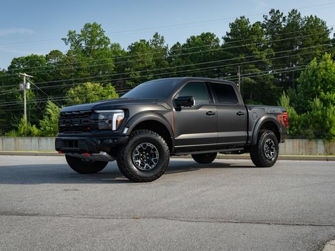 Used 2025 Ford F150 Raptor w/ Equipment Group 803A Raptor R AWD/4WD image 3