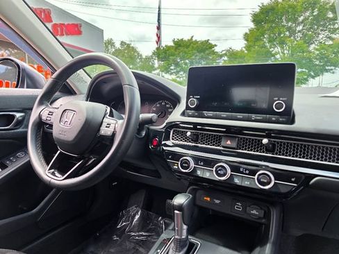 Used 2023 Honda Civic EX image 13