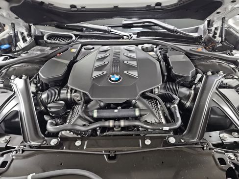 New 2025 BMW 760i xDrive image 32