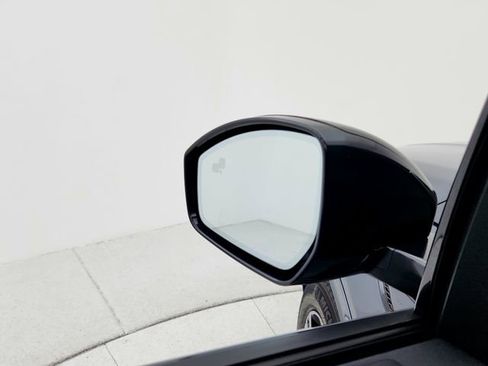 Certified 2025 Land Rover Discovery Sport S image 22