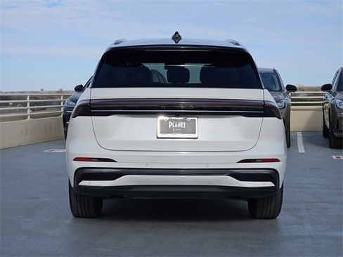 Used 2024 Lincoln Nautilus Black Label w/ Jet Appearance Package (87T) image 6