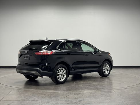 Used 2022 Ford Edge SEL w/ Convenience Package image 8
