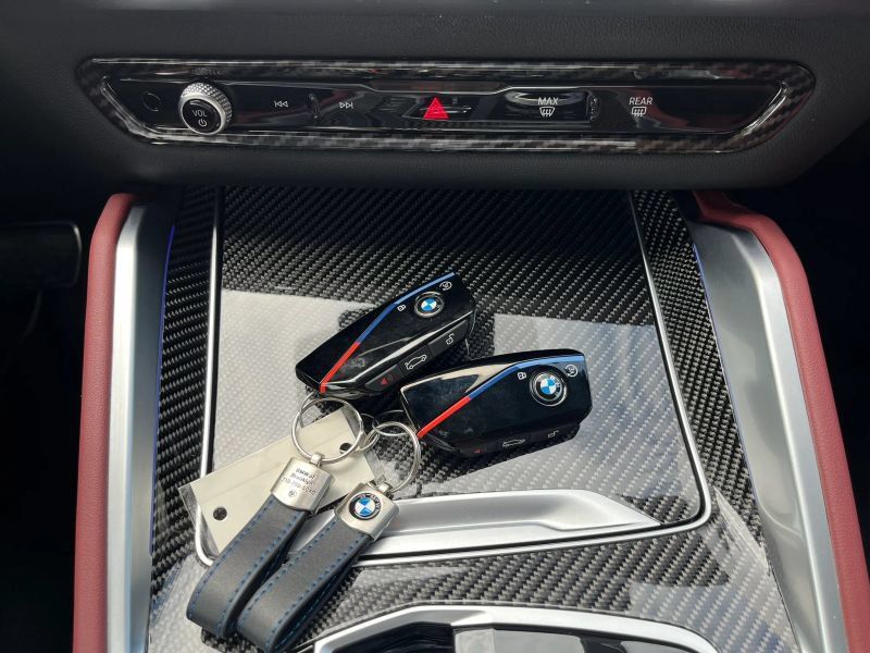 Used 2025 BMW X6 M60i AWD/4WD image 31