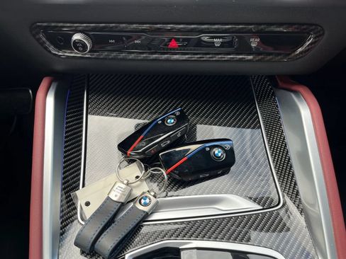 Used 2025 BMW X6 M60i AWD/4WD image 31