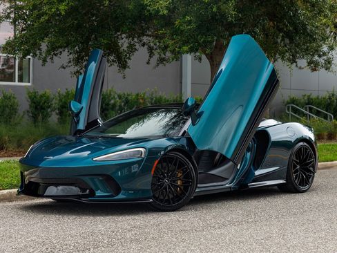 Used 2023 McLaren GT RWD image 24
