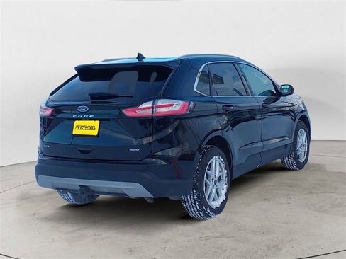 Used 2024 Ford Edge SEL w/ Convenience Package image 5