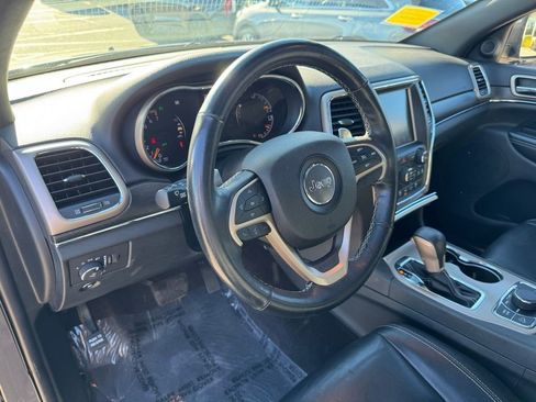 Used 2016 Jeep Grand Cherokee Limited image 16