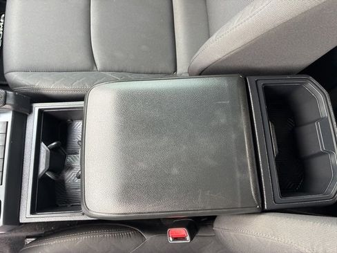 Used 2024 Toyota Tacoma SR image 14