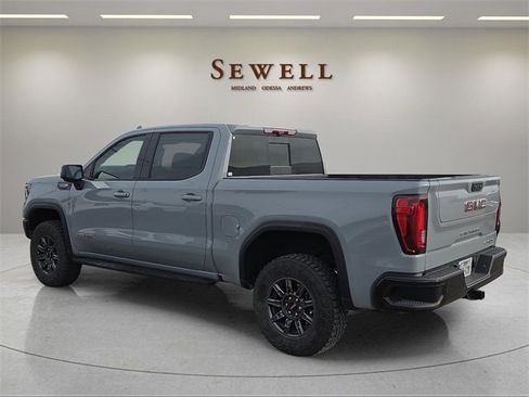 Used 2024 GMC Sierra 1500 AT4X image 3