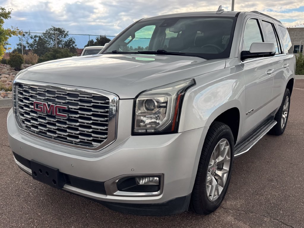 Used 2018 GMC Yukon SLT w/ HD Trailering Package AWD/4WD image 3