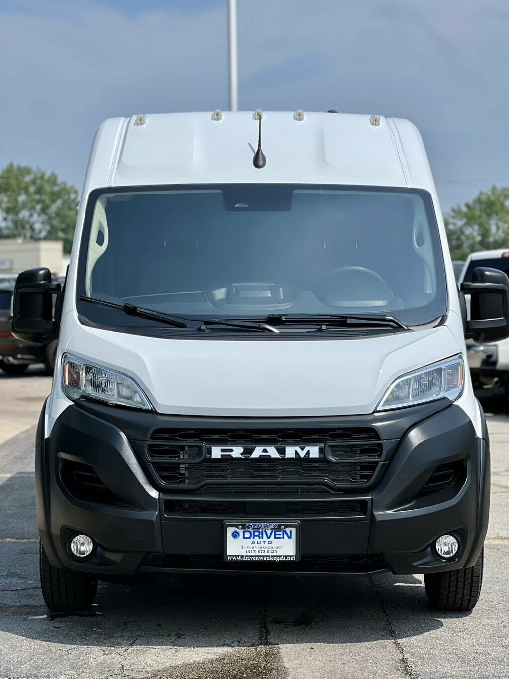 Used 2025 RAM ProMaster 2500 w/ Convenience Group FWD image 33
