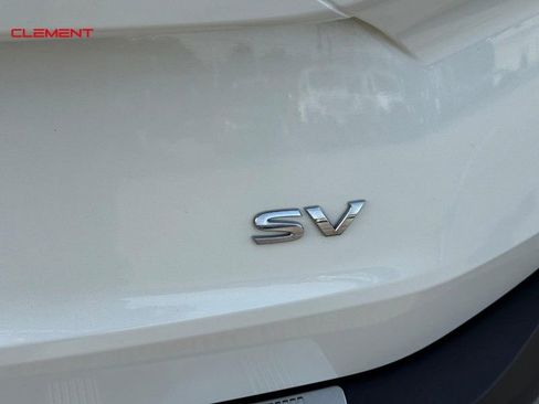 Used 2023 Nissan Rogue SV FWD image 6