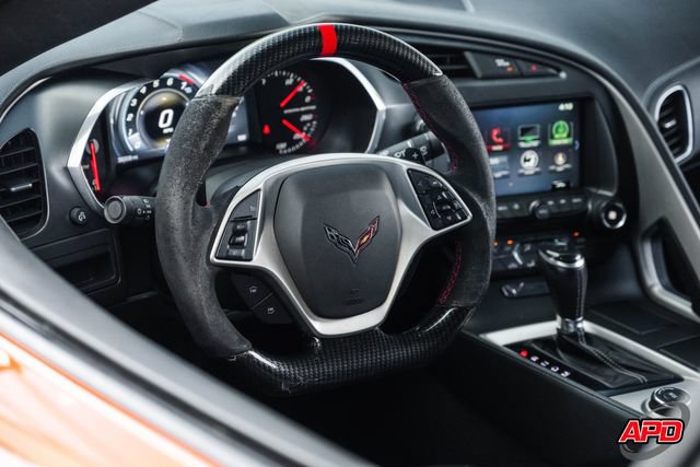 Used 2019 Chevrolet Corvette Stingray Coupe w/ Carbon Flash Badge Package RWD image 9