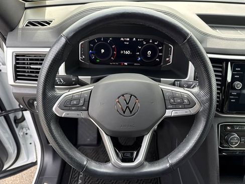 Certified 2023 Volkswagen Atlas Cross Sport SEL R-Line image 14