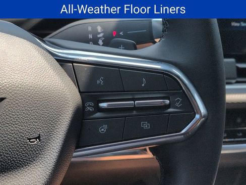 New 2027 Chevrolet Equinox LT w/ Convenience Package II AWD/4WD image 14