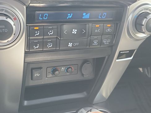 Certified 2021 Toyota 4Runner Limited AWD/4WD image 30