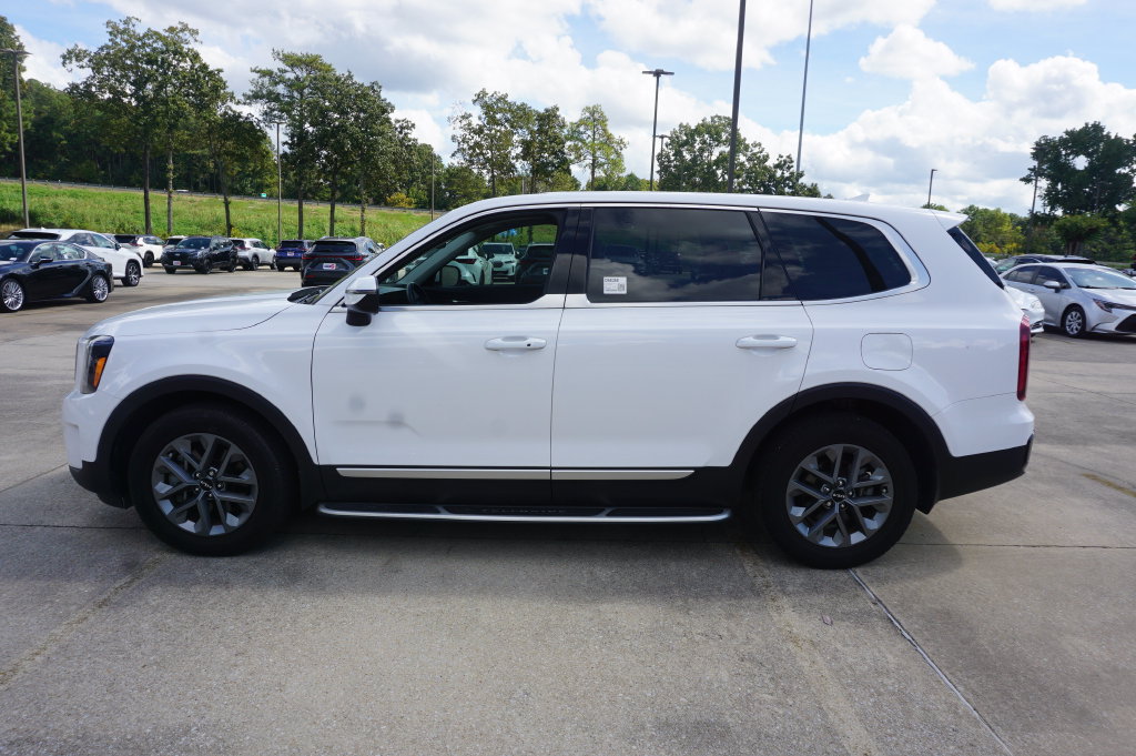 Used 2024 Kia Telluride LX FWD image 22